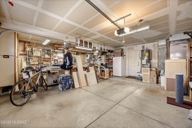 1091 W Graythorn Place, Oro Valley, AZ 85737