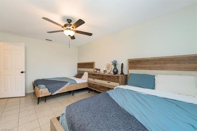 8312 Tahiti RD, Fort Myers, FL 33967
