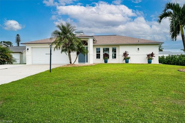 8312 Tahiti RD, Fort Myers, FL 33967