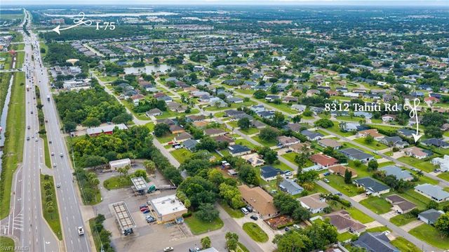 8312 Tahiti RD, Fort Myers, FL 33967