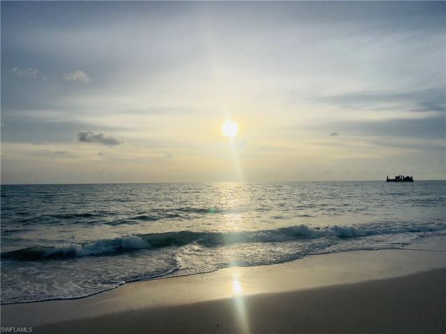 8312 Tahiti RD, Fort Myers, FL 33967