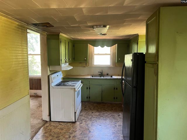 3715 SC Highway 391, Prosperity, SC 29127
