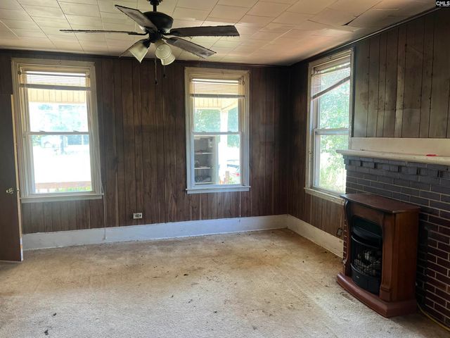 3715 SC Highway 391, Prosperity, SC 29127