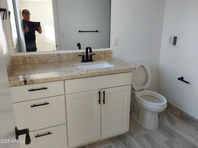 715 E Taylor Street, Tempe, AZ 85288