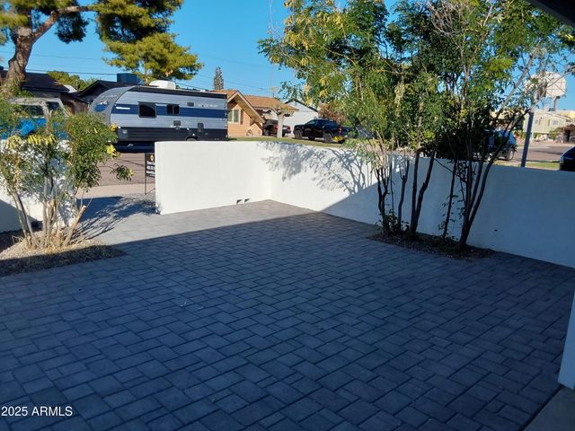 715 E Taylor Street, Tempe, AZ 85288