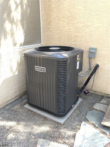 824 SPARKLE RAY Avenue, Las Vegas, NV 89123