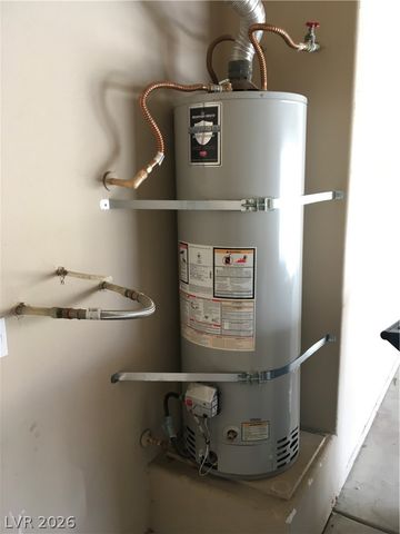 824 SPARKLE RAY Avenue, Las Vegas, NV 89123