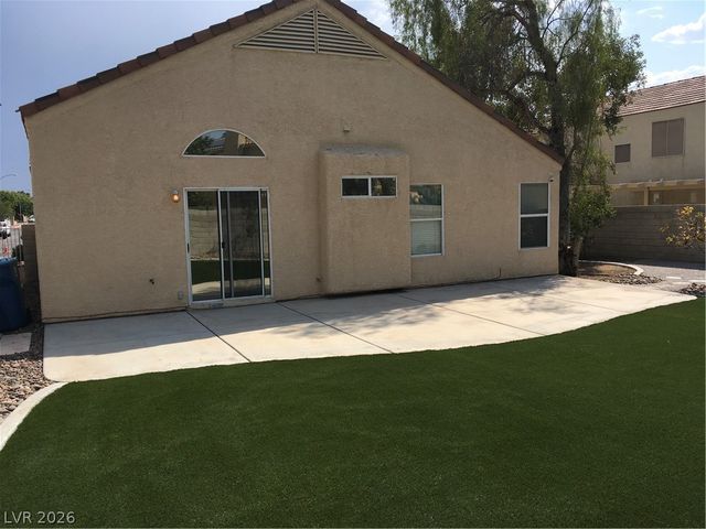 824 SPARKLE RAY Avenue, Las Vegas, NV 89123
