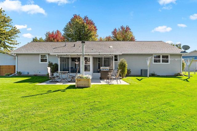 3123 W OTTERTAIL COURT, Green Bay, WI 54311