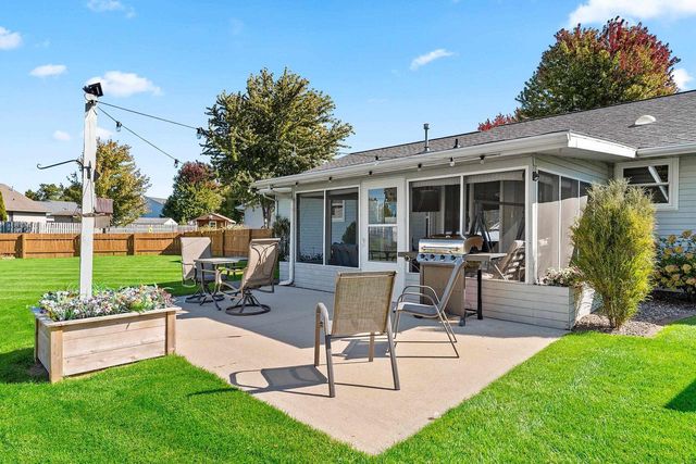3123 W OTTERTAIL COURT, Green Bay, WI 54311