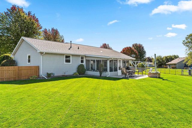 3123 W OTTERTAIL COURT, Green Bay, WI 54311