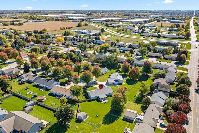 3123 W OTTERTAIL COURT, Green Bay, WI 54311