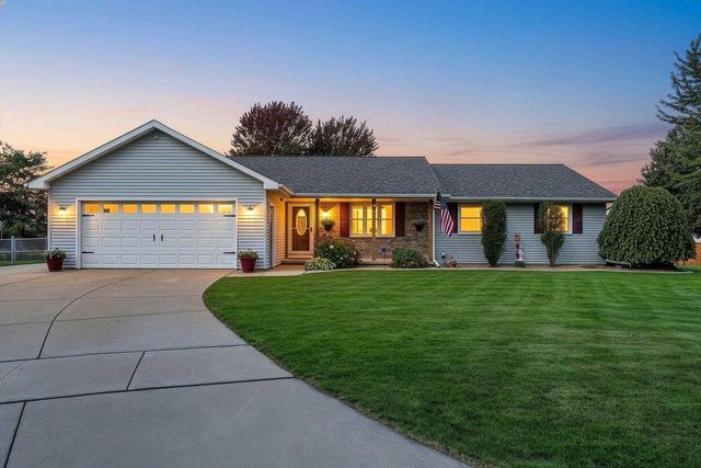 3123 W OTTERTAIL COURT, Green Bay, WI 54311