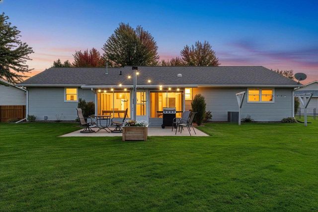 3123 W OTTERTAIL COURT, Green Bay, WI 54311