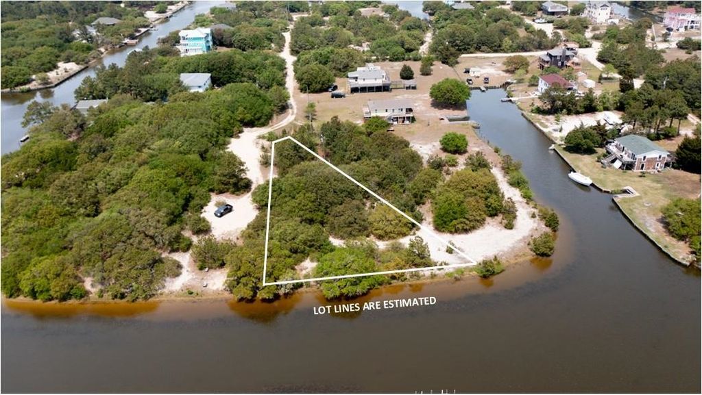 Image 1 of property listing at 2151 Salmon Road Lot 23, Corolla, NC 27927