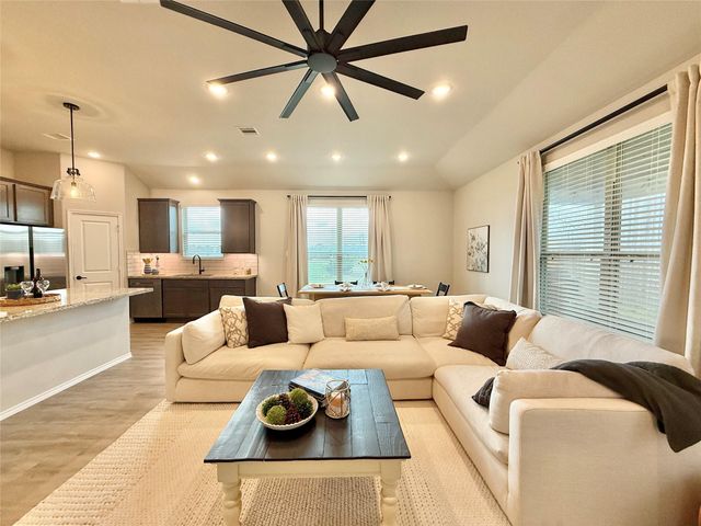 13051 Clearview Drive, Willis, TX 77318