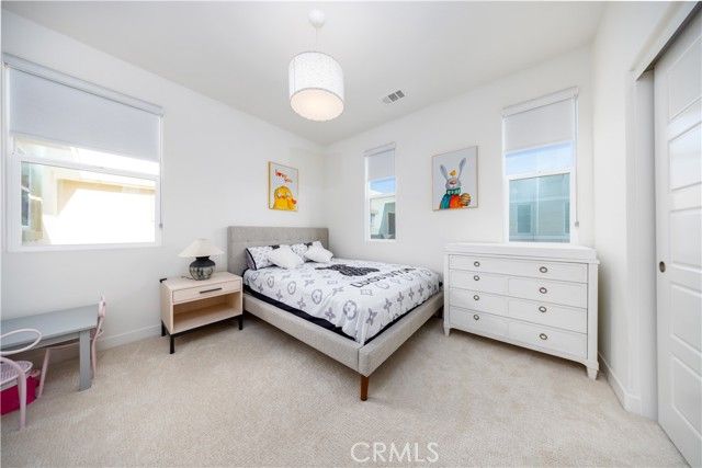 109 Newall, Irvine, CA 92618