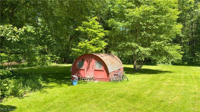 9621 Wolfe Road, Windham, OH 44288