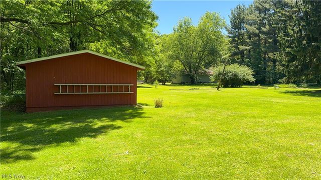 9621 Wolfe Road, Windham, OH 44288