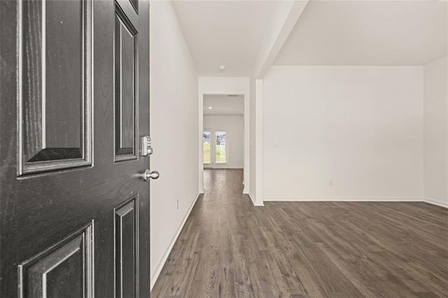 8565 Secretariat Drive, Lithonia, GA 30058