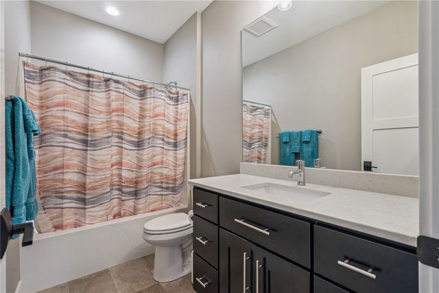 1044 Tramore Court, Marion, IA 52302