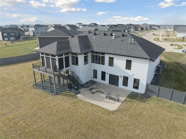 1044 Tramore Court, Marion, IA 52302