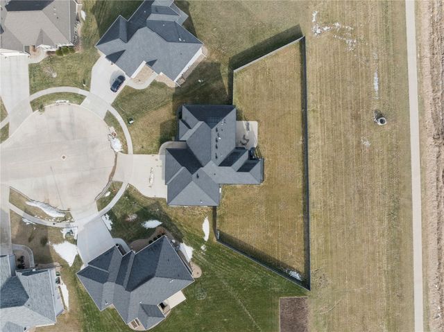 1044 Tramore Court, Marion, IA 52302