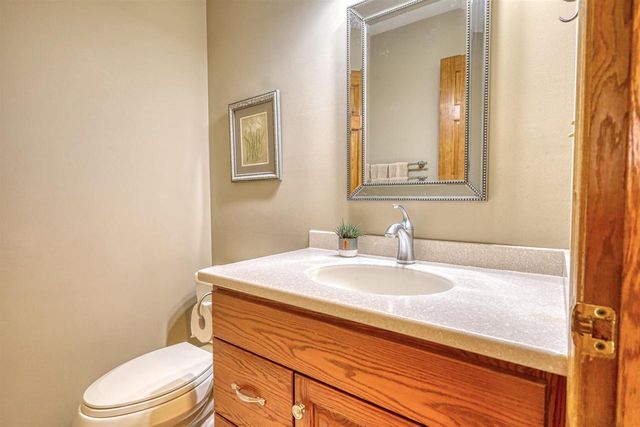 412 Bonnie Road, Cottage Grove, WI 53527