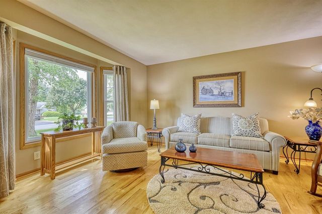 412 Bonnie Road, Cottage Grove, WI 53527