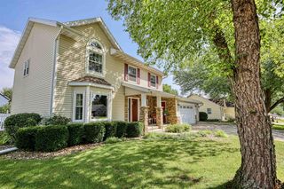 412 Bonnie Road, Cottage Grove, WI 53527