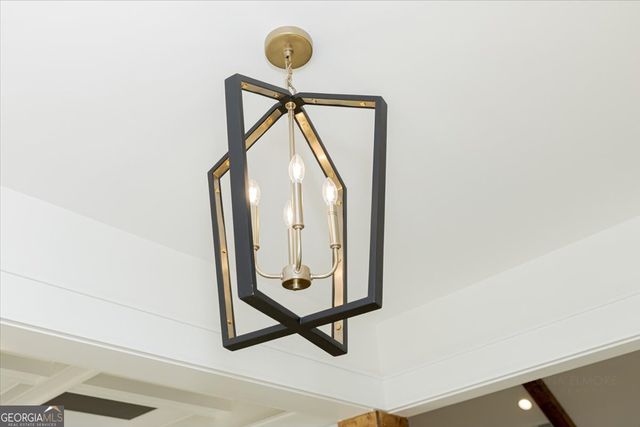 6975 Columbus Road, Lizella, GA 31052