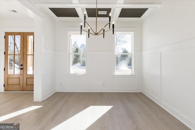 6975 Columbus Road, Lizella, GA 31052