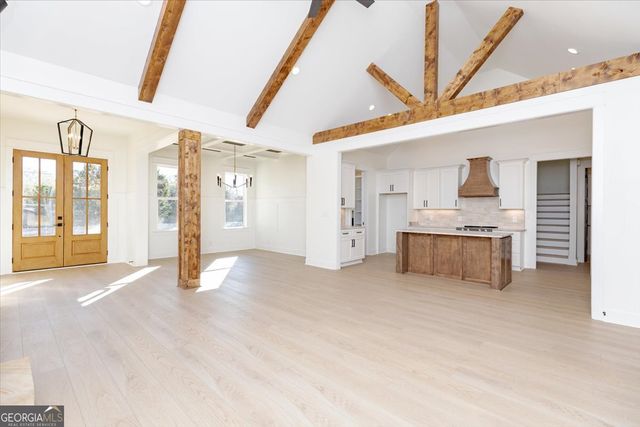 6975 Columbus Road, Lizella, GA 31052