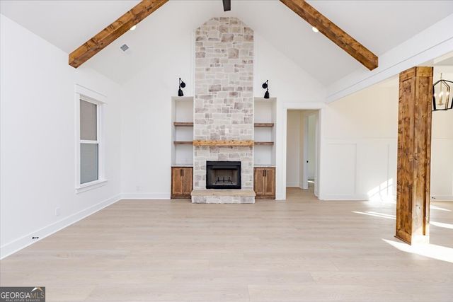 6975 Columbus Road, Lizella, GA 31052