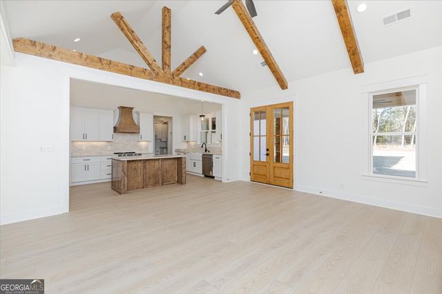 6975 Columbus Road, Lizella, GA 31052