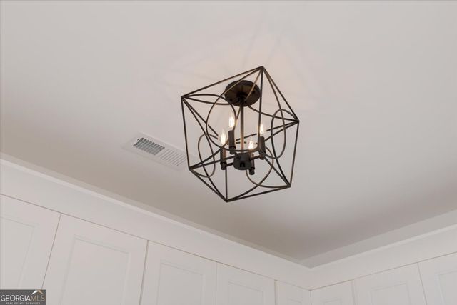 6975 Columbus Road, Lizella, GA 31052