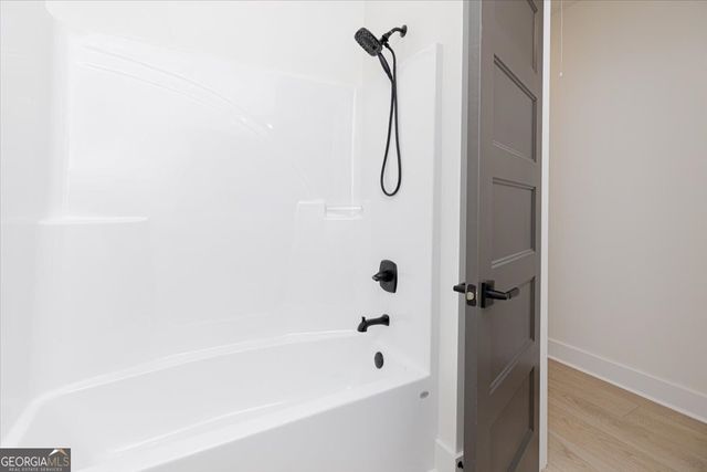 6975 Columbus Road, Lizella, GA 31052