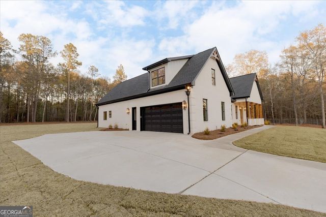 6975 Columbus Road, Lizella, GA 31052