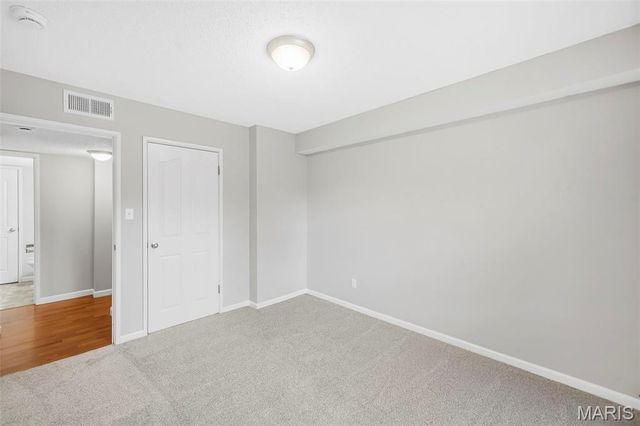 1445 Willow Brook Cove 9, St Louis, MO 63146