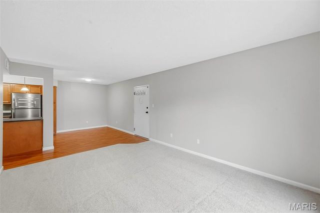 1445 Willow Brook Cove 9, St Louis, MO 63146
