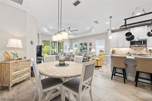 7008 Mistral WAY, Fort Myers, FL 33966