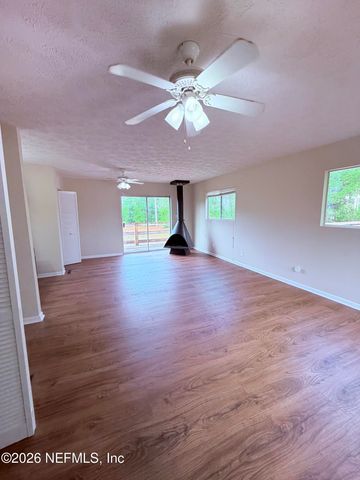 6204 COUNTY ROAD 352, Keystone Heights, FL 32656