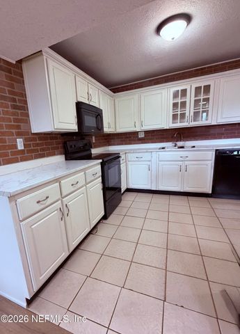 6204 COUNTY ROAD 352, Keystone Heights, FL 32656