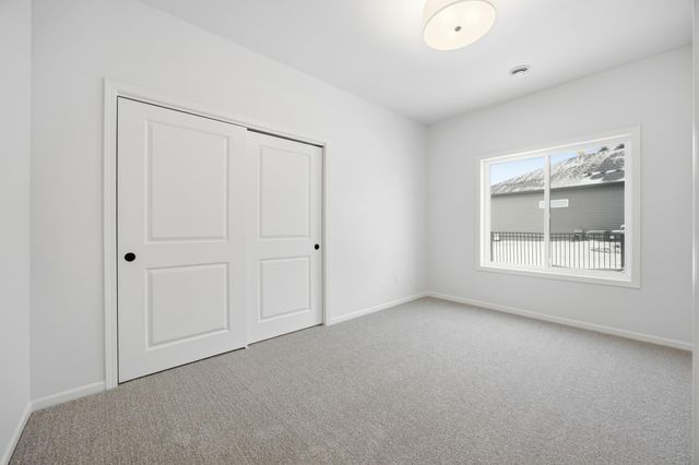 4736 Hampton Loop S, Moorhead, MN 56560