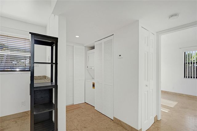 15801 W Waterside Cir 101, Sunrise, FL 33326