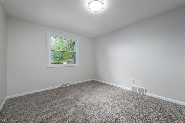 6974 Wil Lou Lane, North Ridgeville, OH 44039
