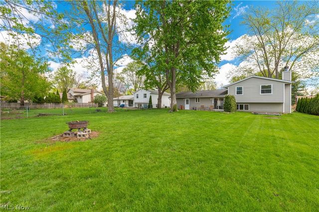6974 Wil Lou Lane, North Ridgeville, OH 44039