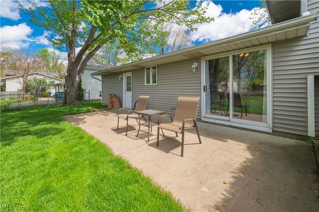 6974 Wil Lou Lane, North Ridgeville, OH 44039