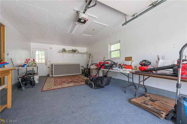 6974 Wil Lou Lane, North Ridgeville, OH 44039