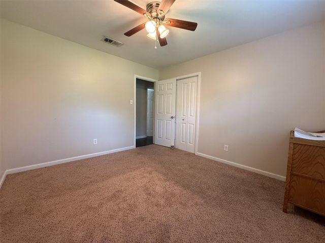 584 Elm Street, Prairie View, TX 77484